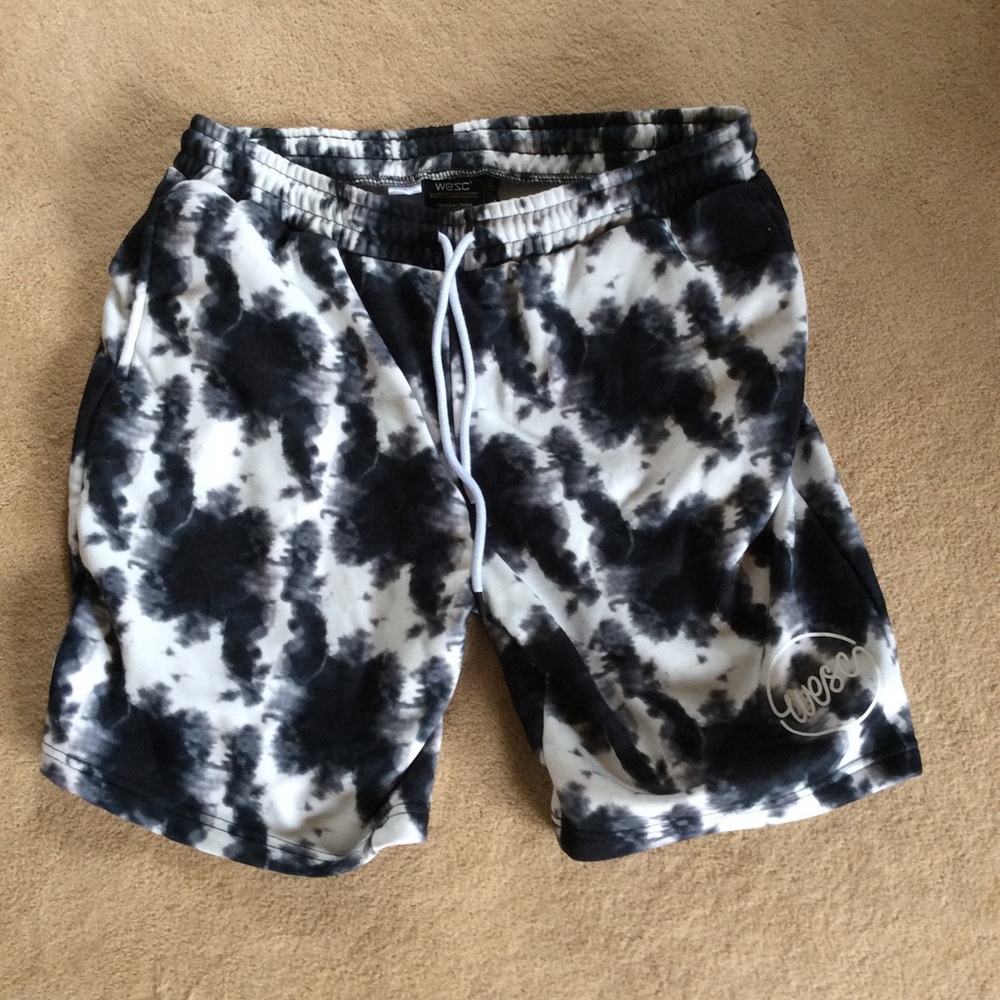 Wesc shorts unisex tie dye black/white XL/XXL